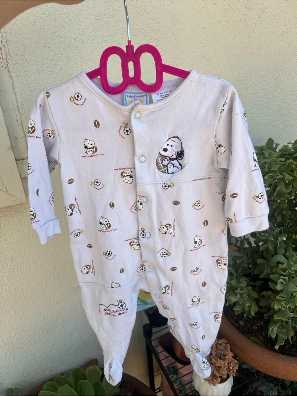Y2KBaby Snoopy Peanuts Footed Onesie 6-9months boy